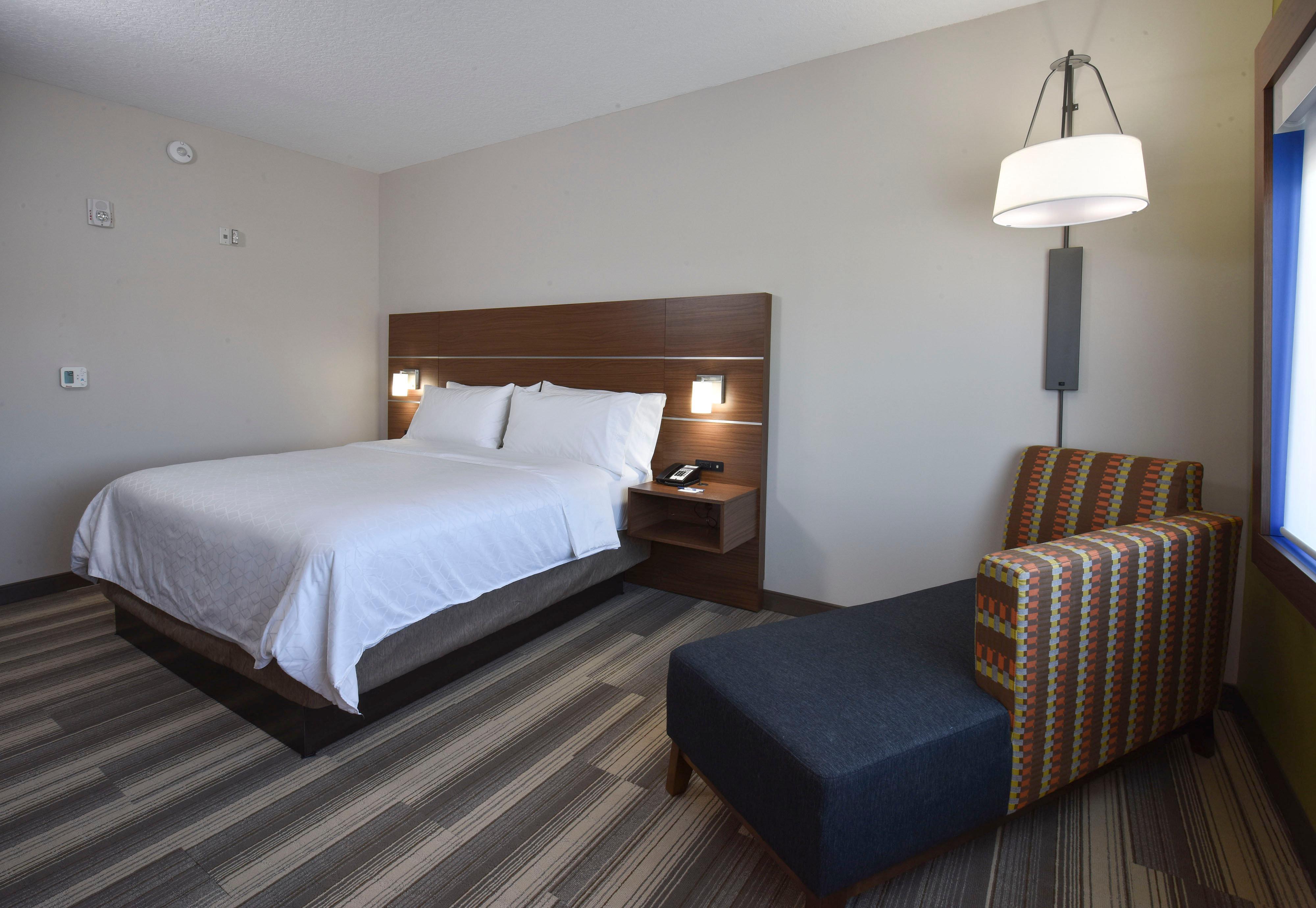 Express & - Orlando - Southeast By Ihg